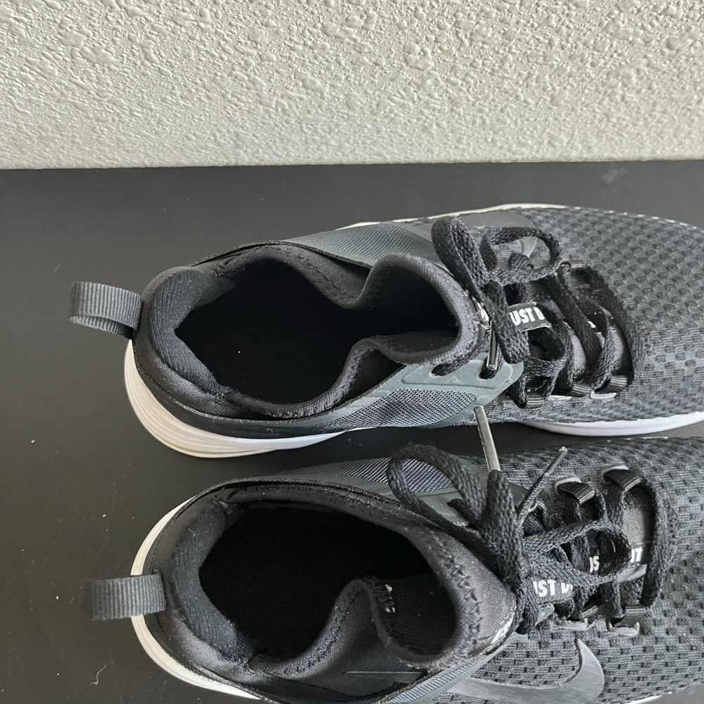 Nike Women's Air Max Bella TR 2 Black Sneakers Shoes Size10 Style AQ7492-002 - Picture 8 of 11